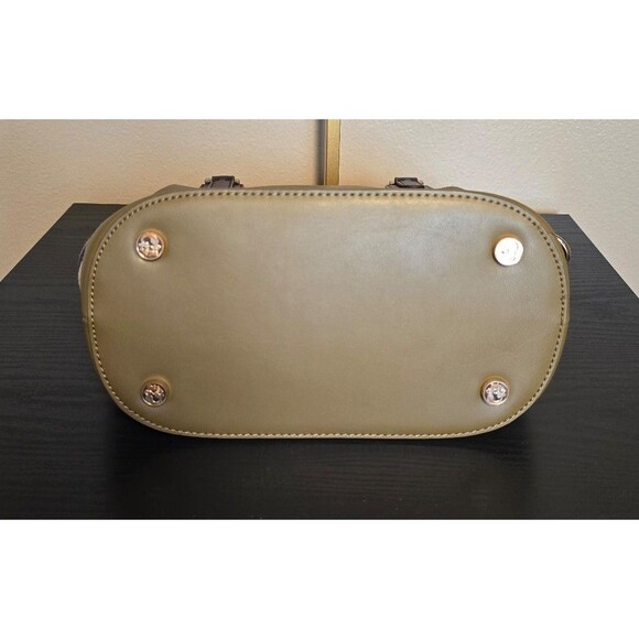 Spartina 449 purse/ crossbody with matching wallet - Picture 4 of 12